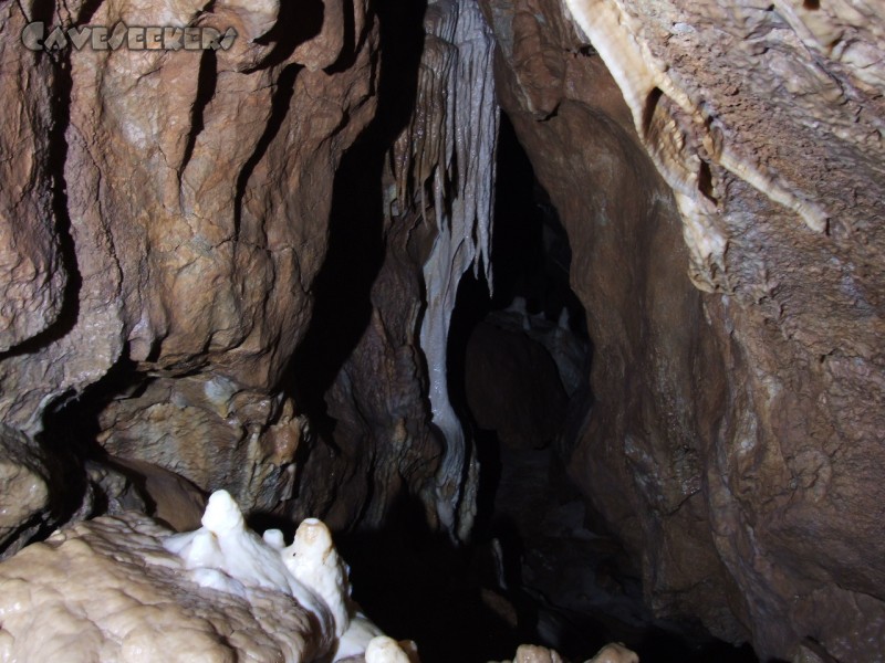 CWB-Höhle: Blick nach unten ...