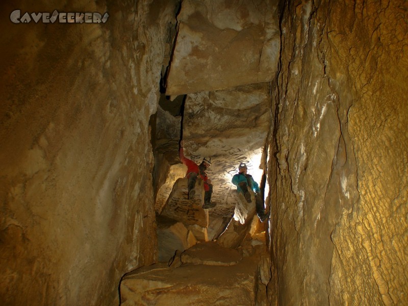 Grotte De La Salamandre: Sitzung vorm Ausstieg.