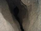 Hohberghöhle - Der Einstiegsschacht mit den zwei Gesichtern.