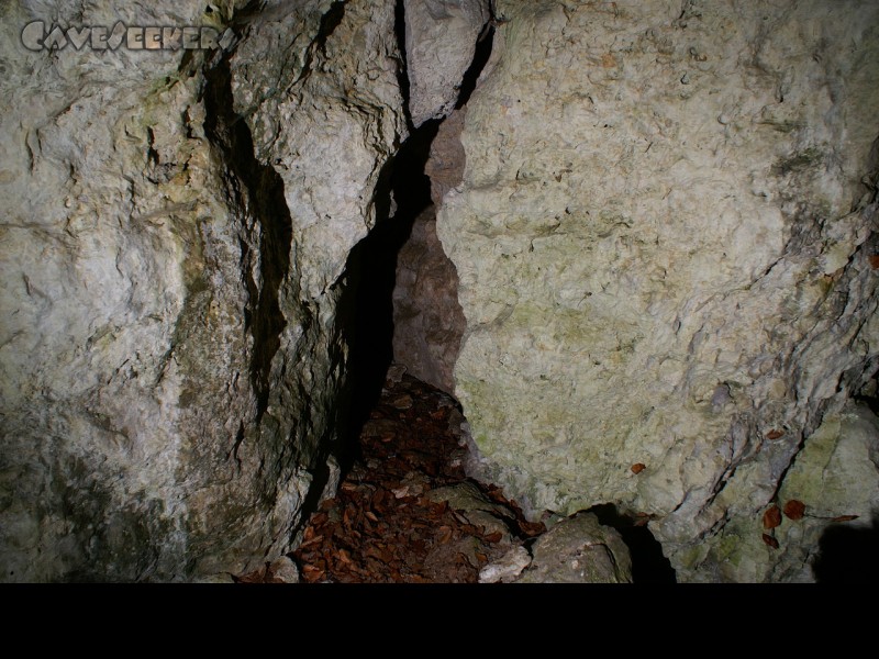 Räuberhöhle: Oberer Eingang der Räuberhöhle.