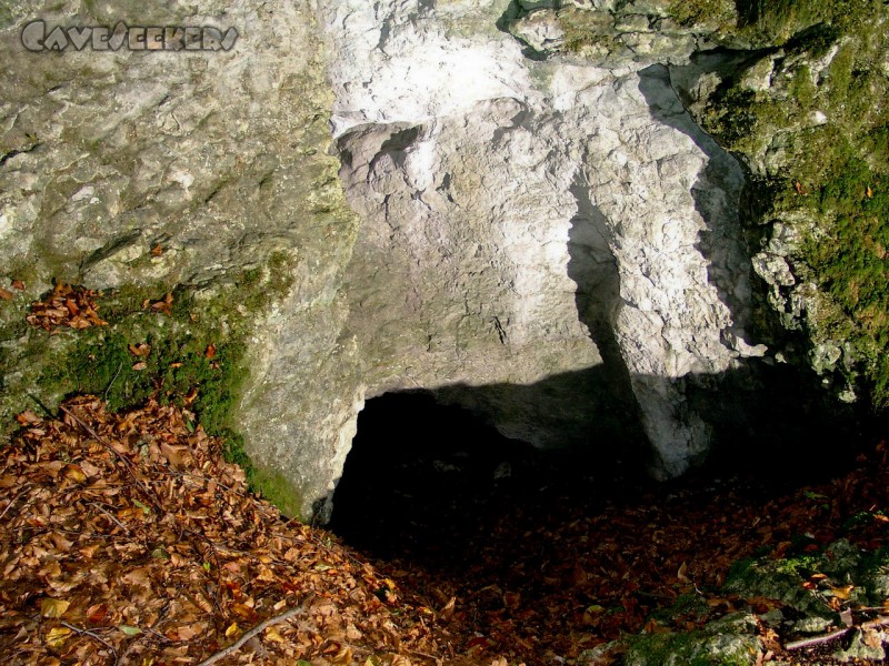 Räuberloch Osternohe: Der beeindruckende Eingang.