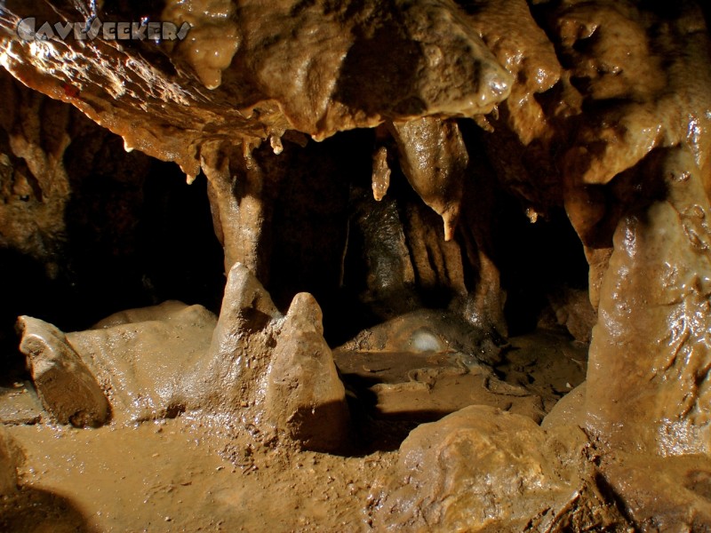 Schönsteinhöhle: Am Austragungstag alles überraschend Feucht im Loch.
