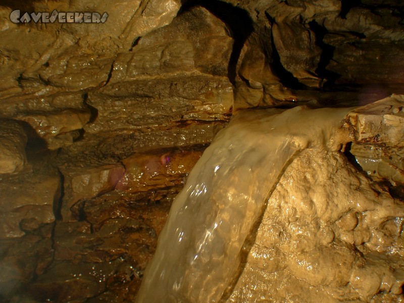 Teufelsloch: In der kleinen Kammer über dem vierten Wasserfall.